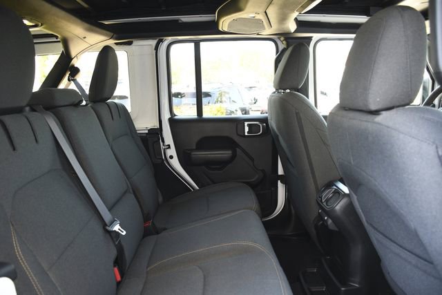 Used 2024 Jeep Wrangler Willys image 26