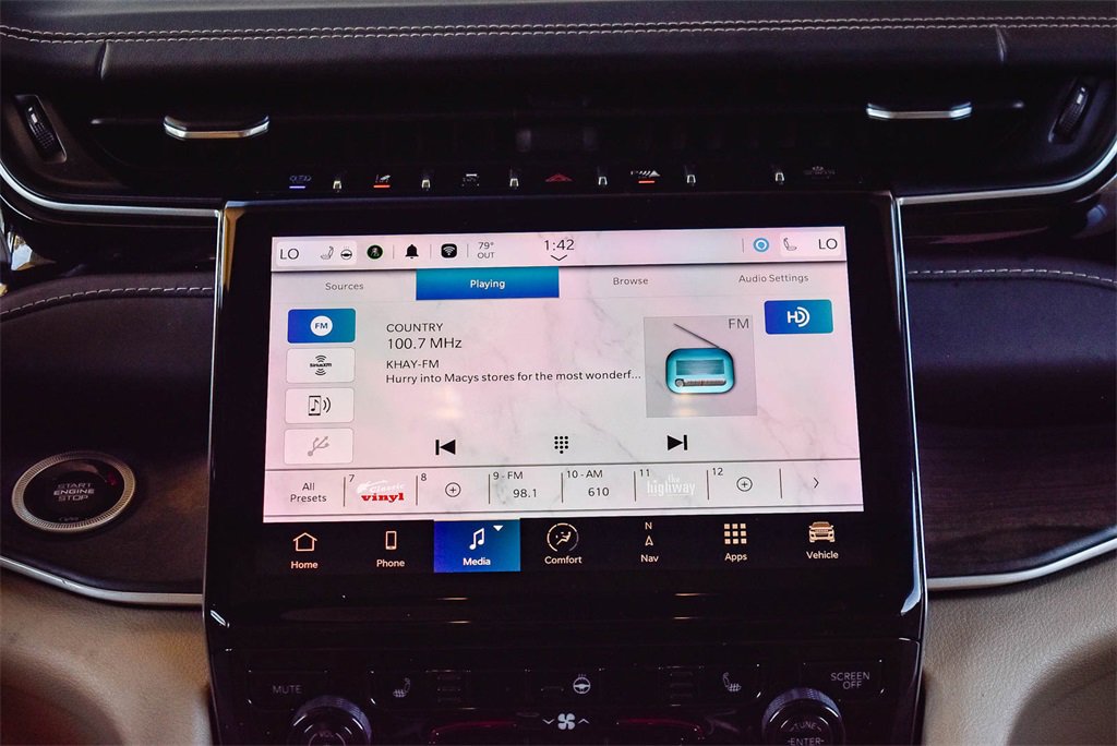 Used 2022 Jeep Grand Cherokee Limited 4xe image 14