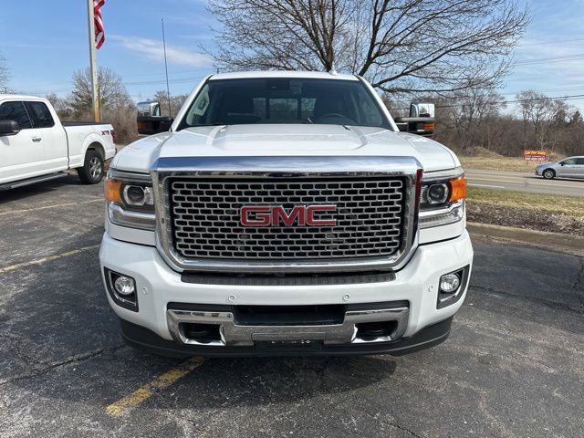 Used 2016 GMC Sierra 2500 Denali w/ Duramax Plus Package image 8