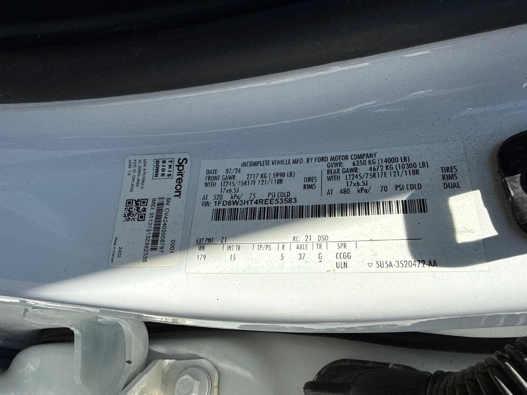Used 2024 Ford F350 XL AWD/4WD image 22
