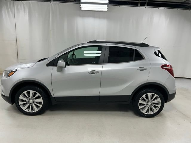 Used 2020 Buick Encore Preferred AWD/4WD image 8