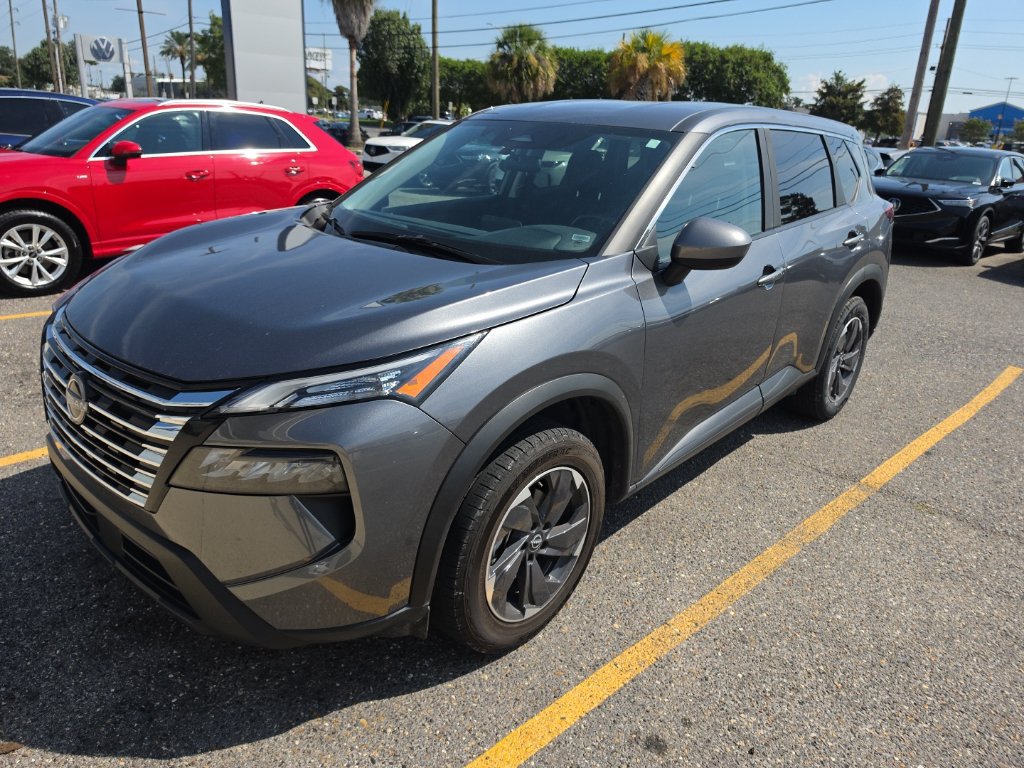 Used 2025 Nissan Rogue SV