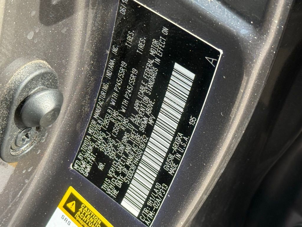 Used 2016 Toyota Highlander Limited Platinum image 36