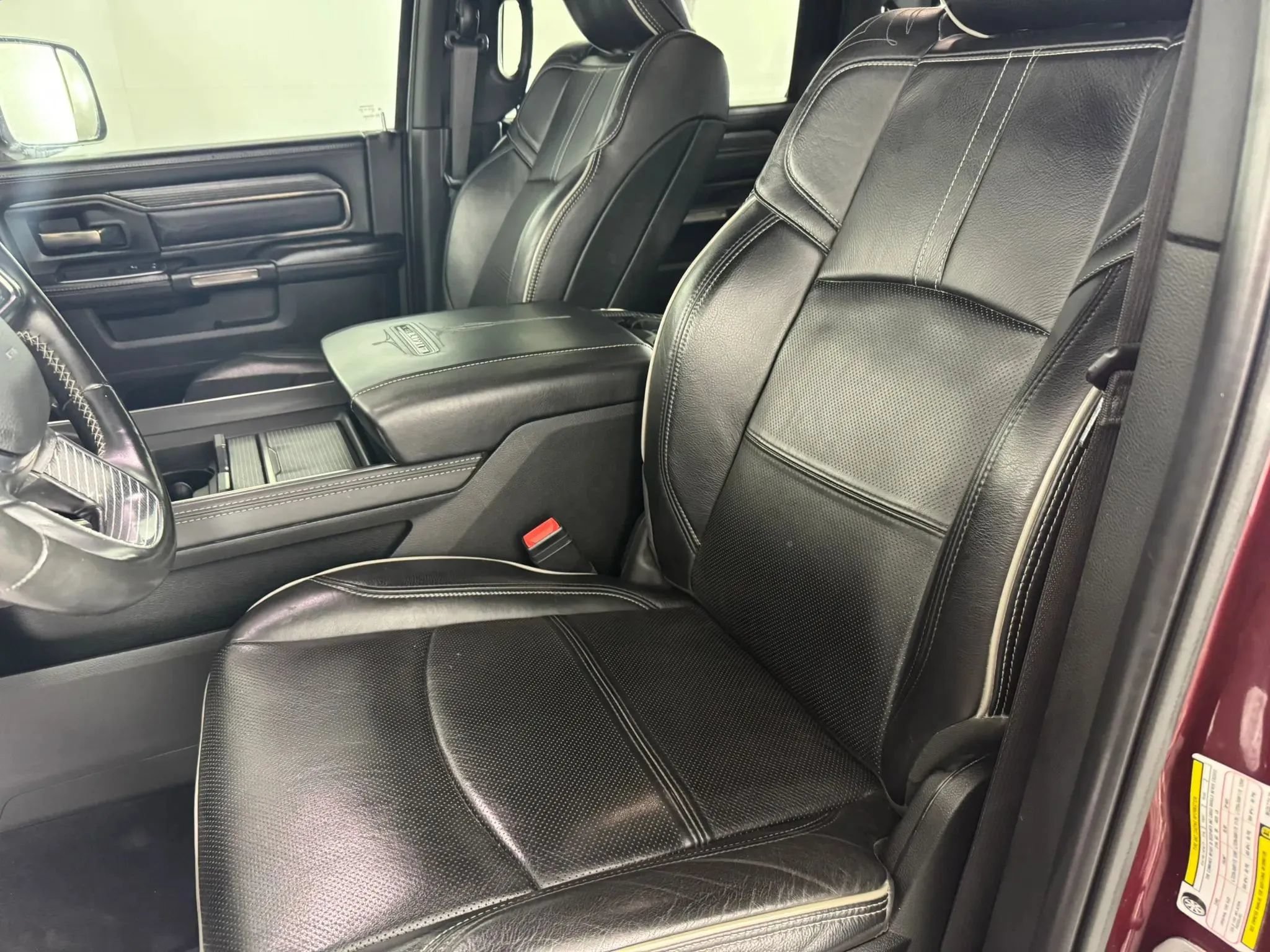 Used 2021 RAM 3500 Limited w/ Max Tow Package AWD/4WD image 31