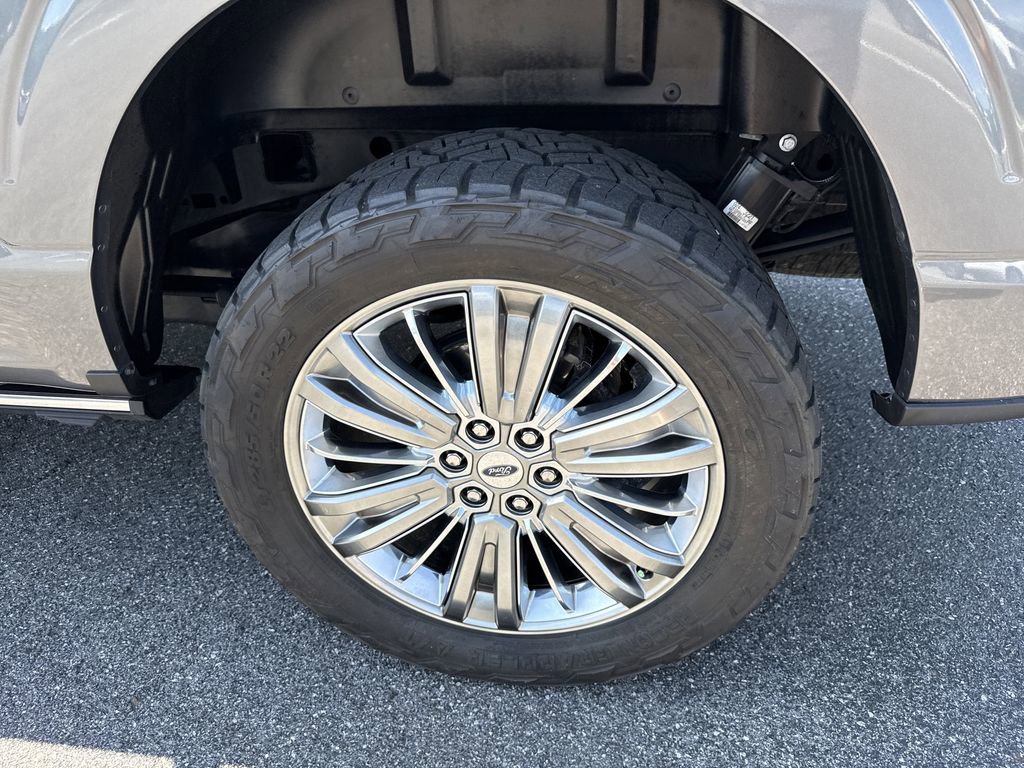 Used 2024 Ford F150 Platinum w/ Equipment Group 703A Plus AWD/4WD image 18