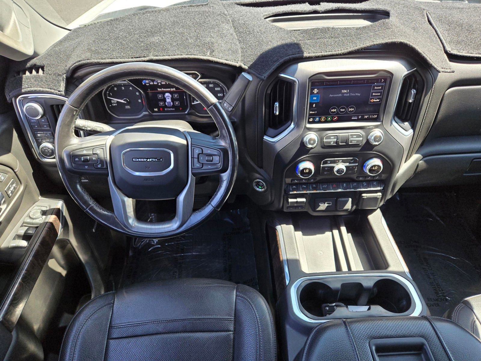 Used 2019 GMC Sierra 1500 Denali w/ Denali Ultimate Package AWD/4WD image 11