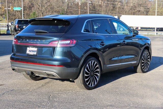 Used 2022 Lincoln Nautilus Black Label w/ Class II Trailer Tow Package image 3