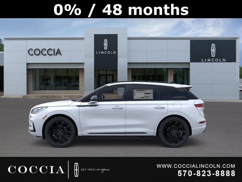 New 2026 Lincoln Corsair Reserve w/ Jet Appearance Package image 3