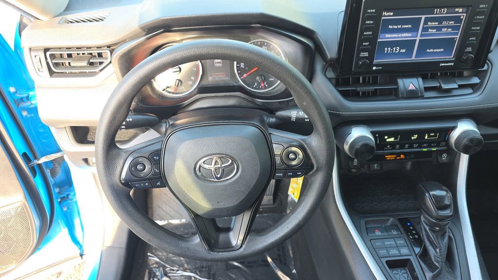 Used 2020 Toyota RAV4 LE image 23