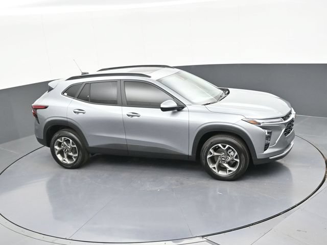New 2026 Chevrolet Trax LT w/ Sunroof Package FWD image 56