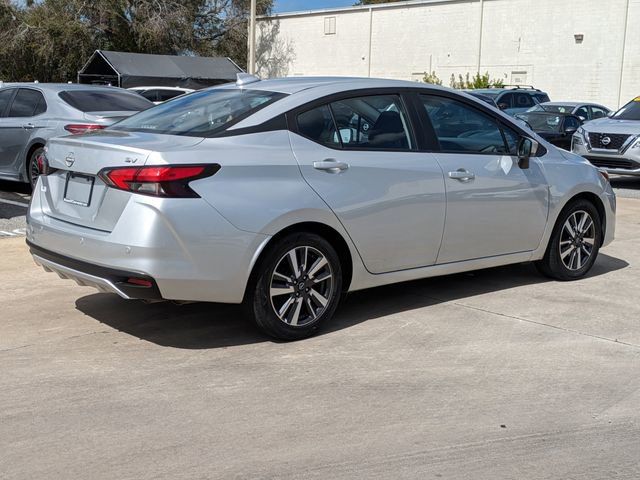 Used 2023 Nissan Versa SV image 6