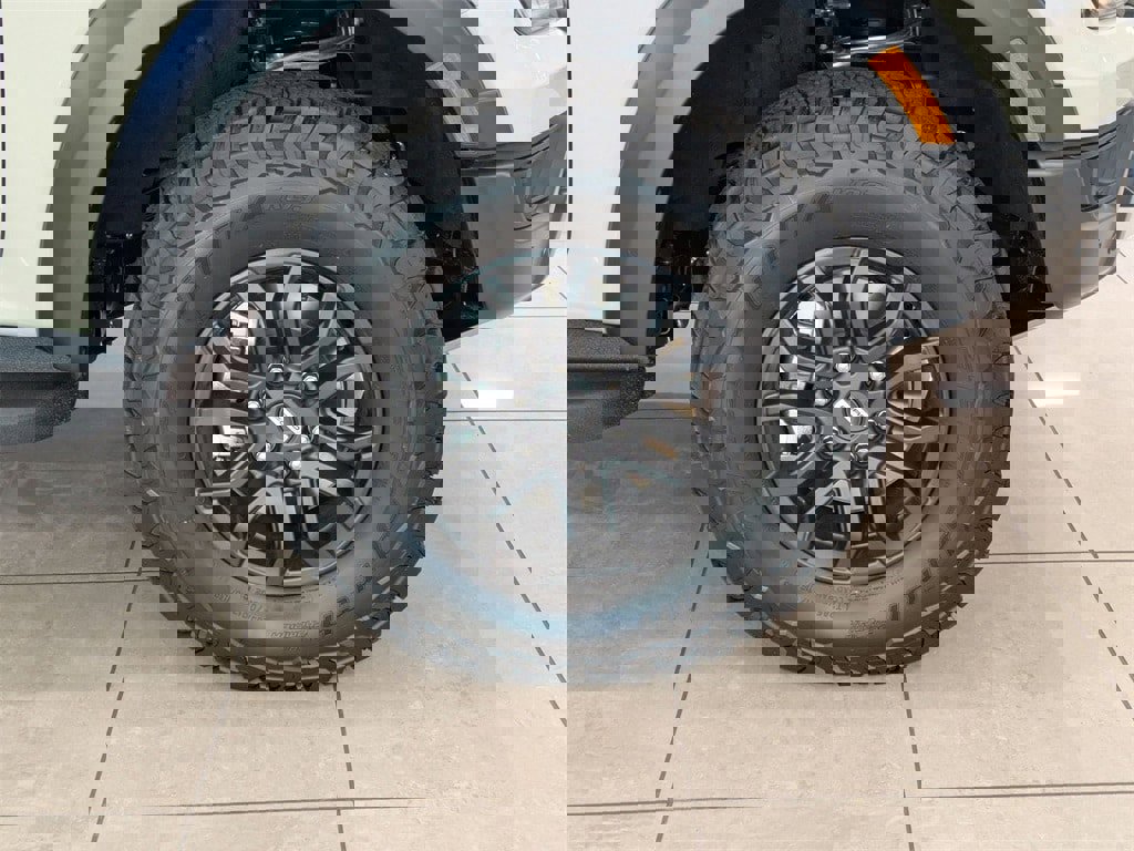 New 2025 Ford Ranger Raptor image 19