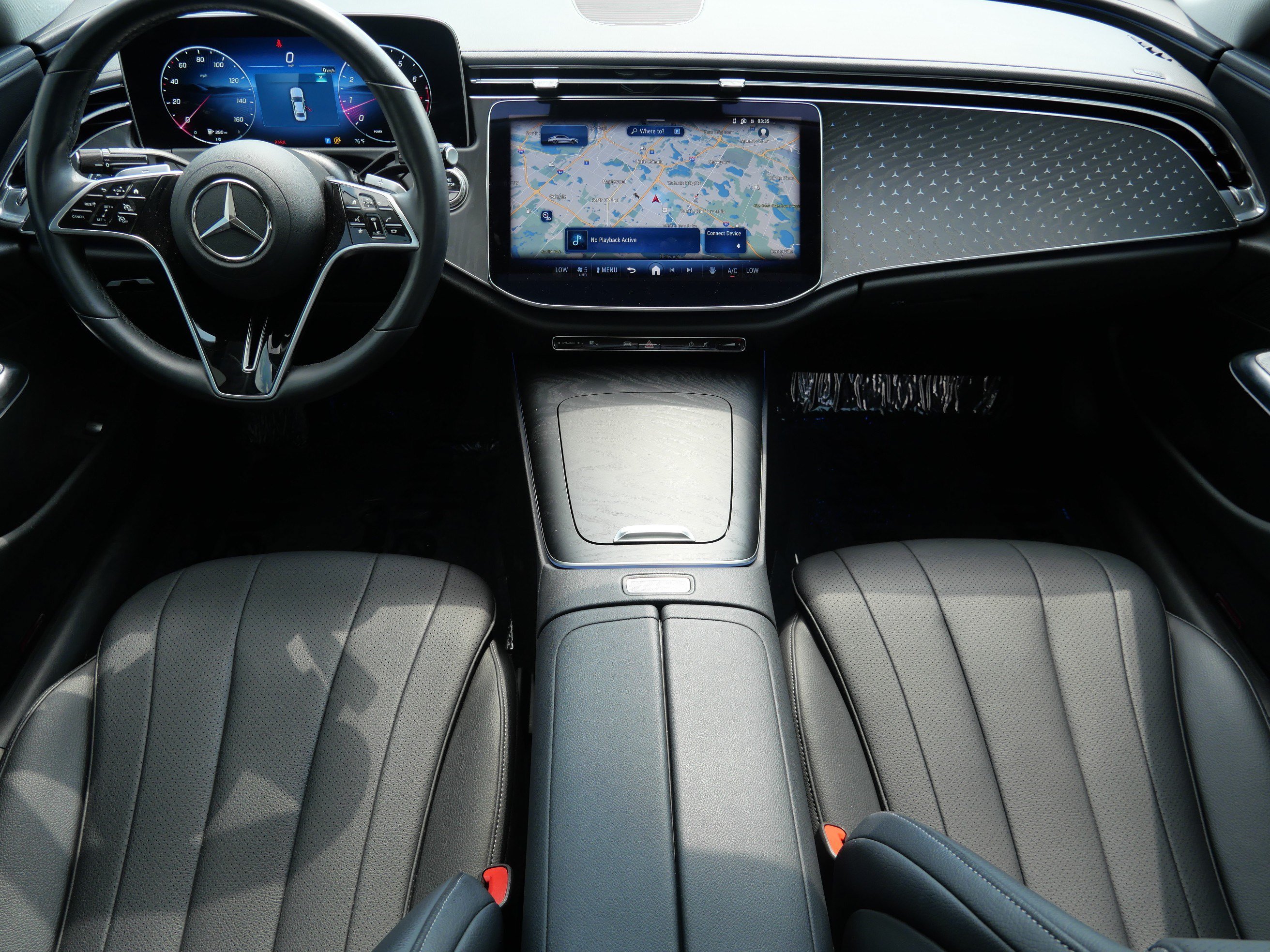 Used 2025 Mercedes-Benz E 350 4MATIC Sedan image 10