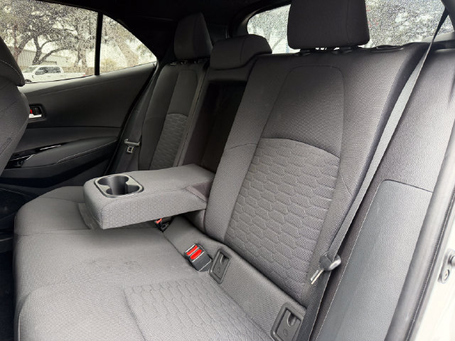 Used 2025 Toyota Corolla Hatchback FWD image 17