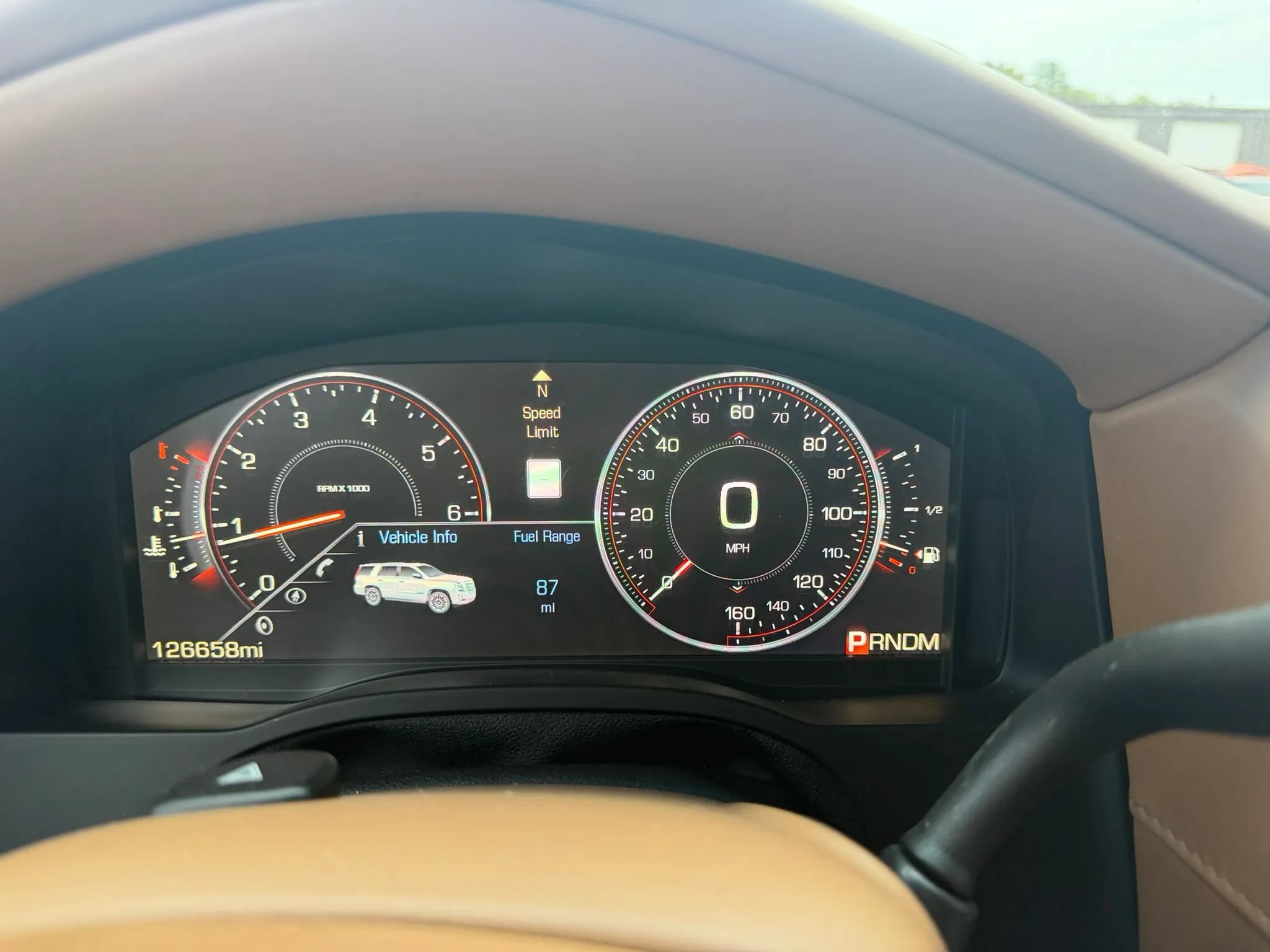 Used 2015 Cadillac Escalade ESV Platinum AWD/4WD image 35