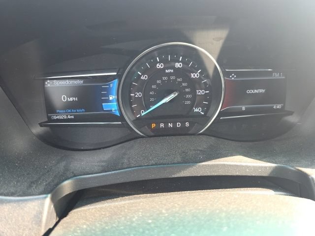 Used 2016 Ford Explorer XLT w/ Equipment Group 202A AWD/4WD image 25