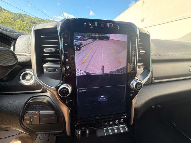 Used 2024 RAM 2500 Laramie w/ Safety Group AWD/4WD image 24