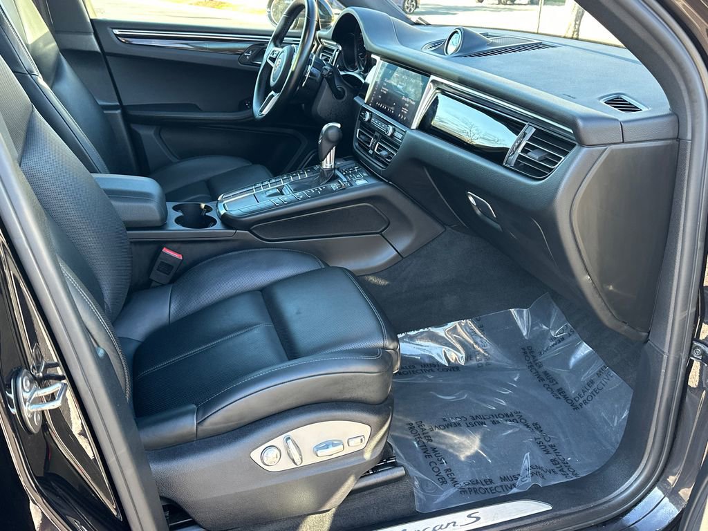 Used 2021 Porsche Macan S image 19