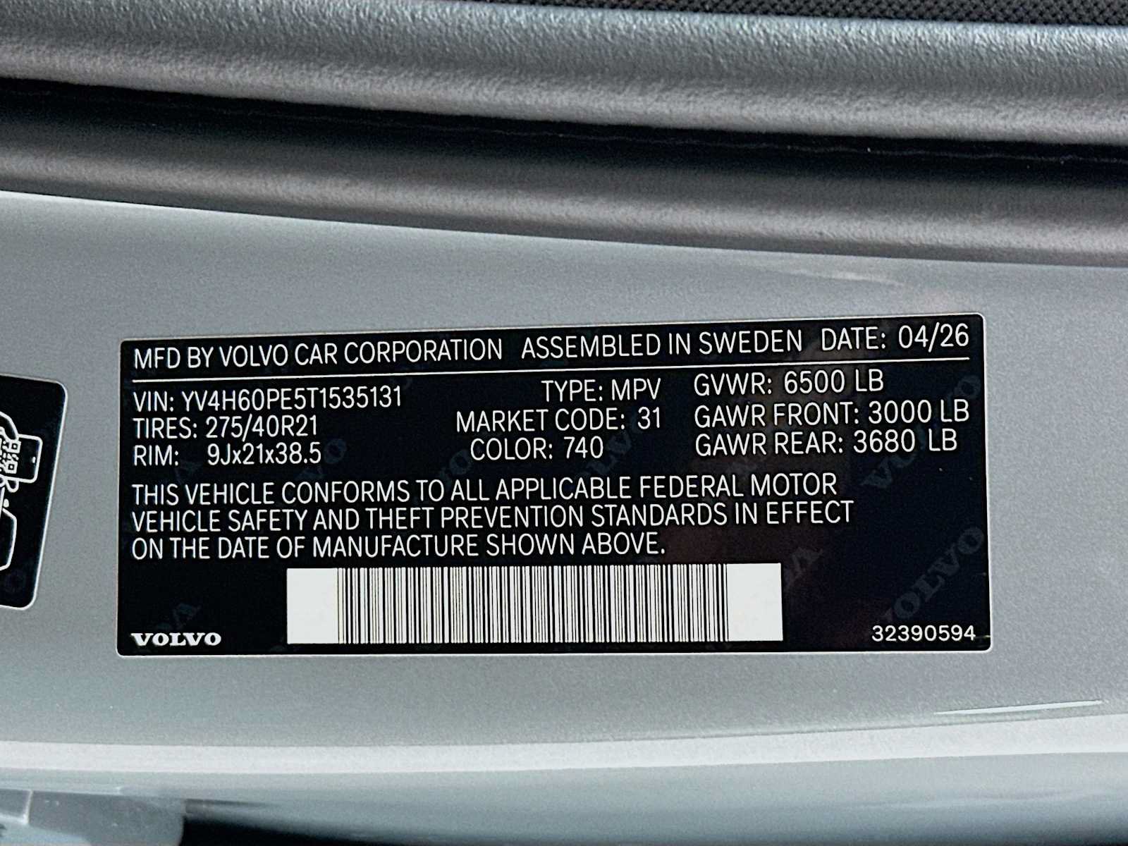 New 2026 Volvo XC90 T8 Plus w/ Protection Package AWD/4WD image 31