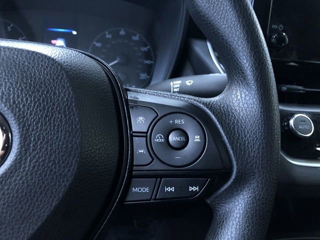 Used 2023 Toyota Corolla LE image 27