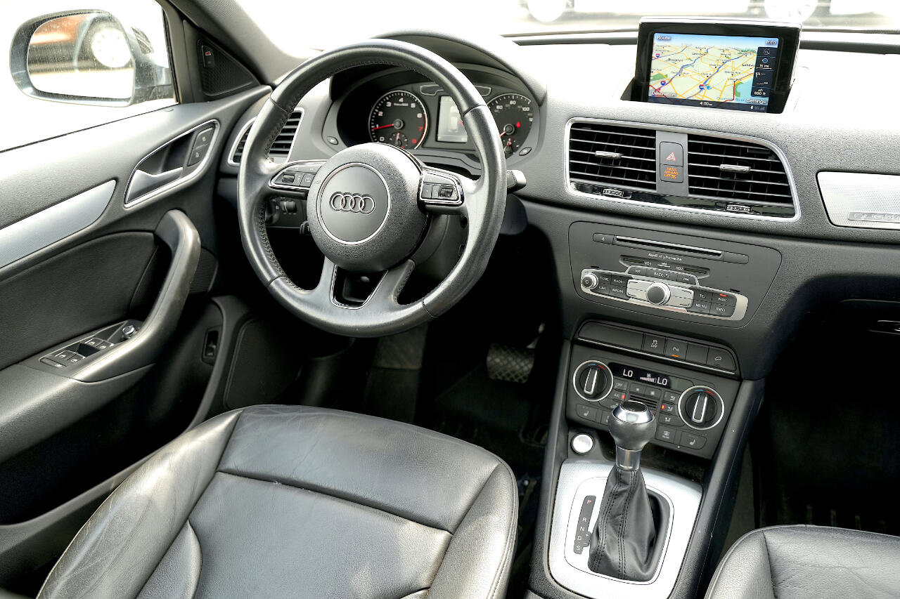 Used 2018 Audi Q3 2.0T Premium Plus image 25
