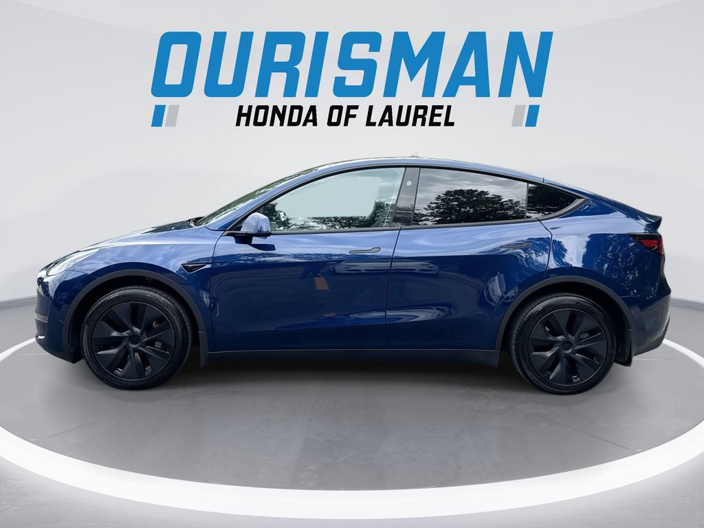 Used 2024 Tesla Model Y Long Range AWD/4WD image 5
