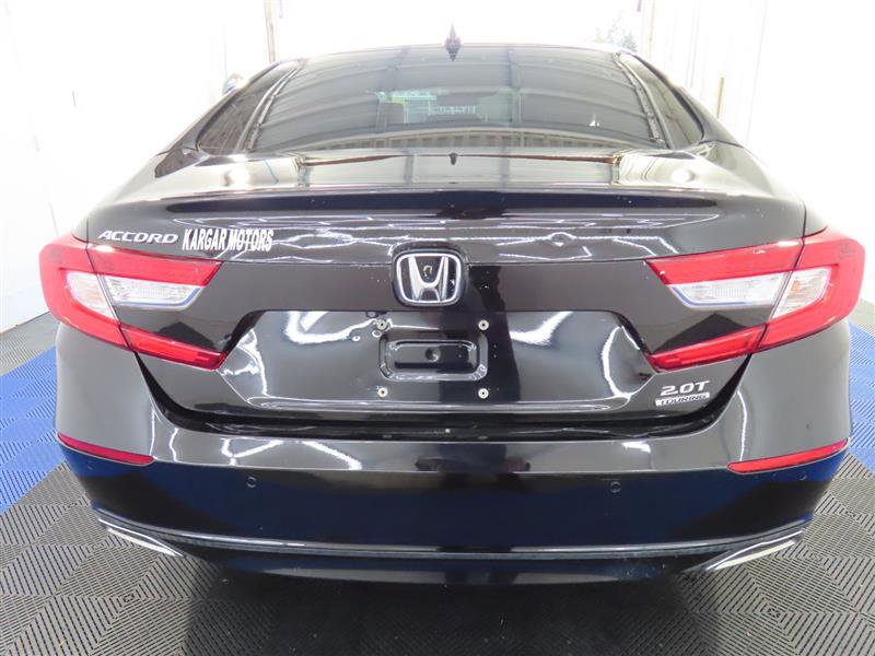 Used 2018 Honda Accord Touring image 6