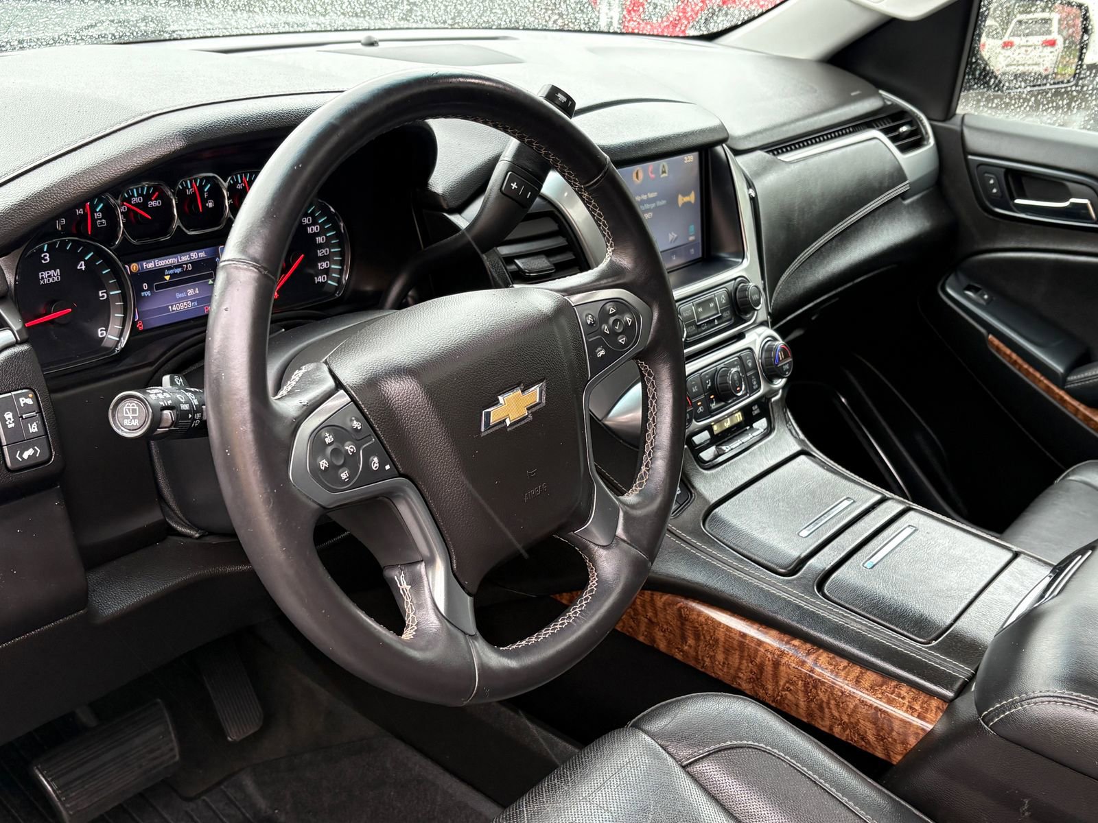 Used 2015 Chevrolet Suburban LTZ AWD/4WD image 11