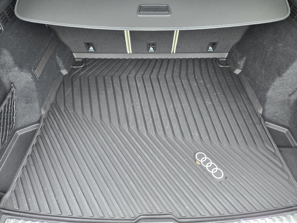 Certified 2025 Audi Q5 Prestige AWD/4WD image 42