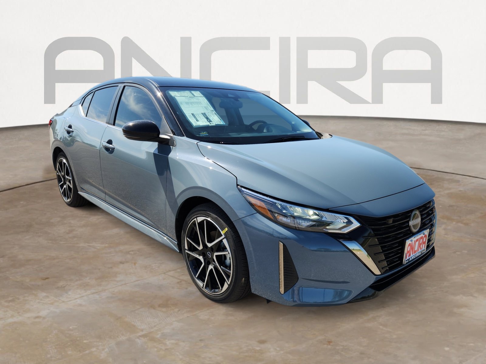 New 2025 Nissan Sentra SR image 4