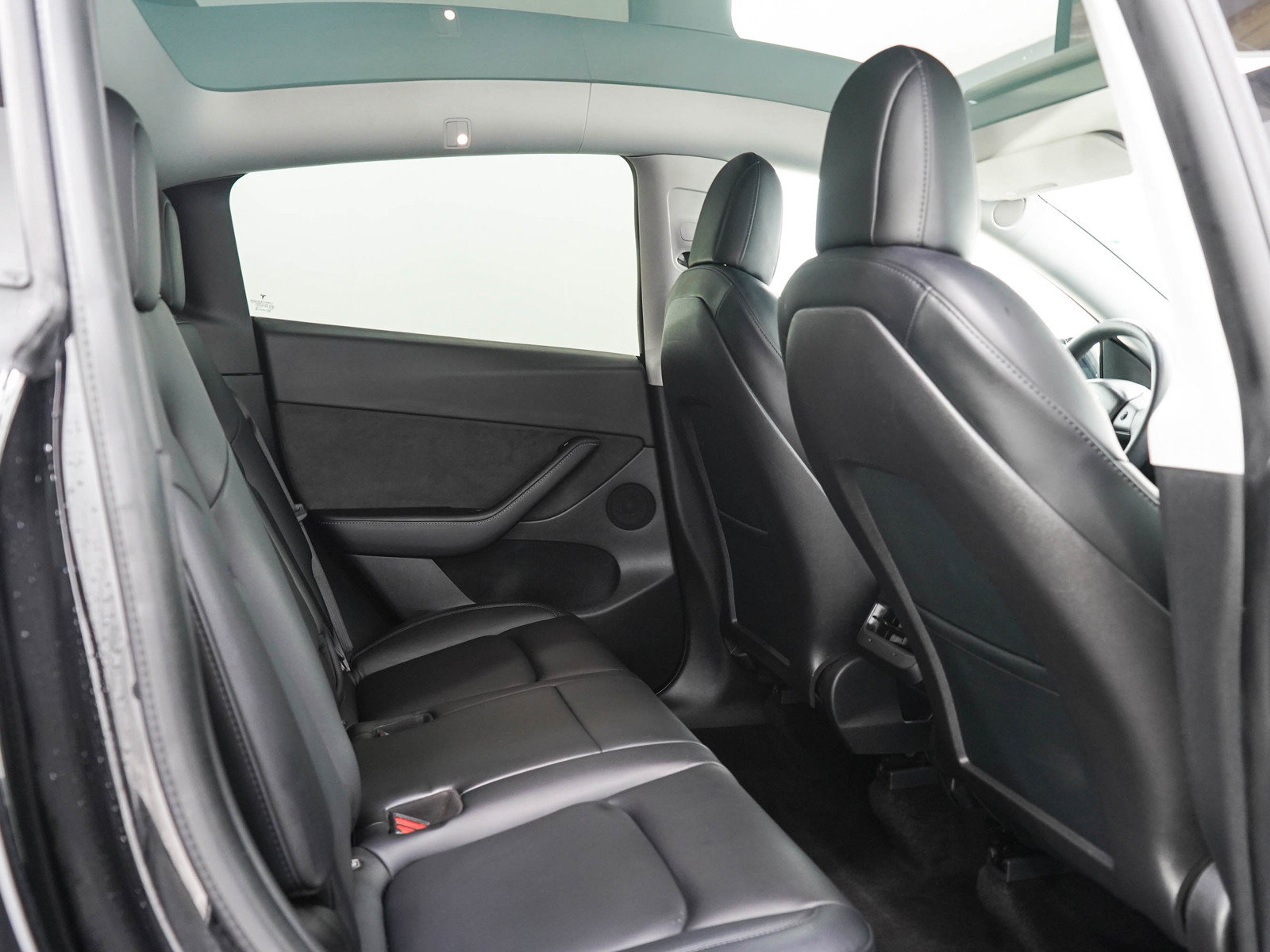 Used 2022 Tesla Model Y Long Range AWD/4WD image 14