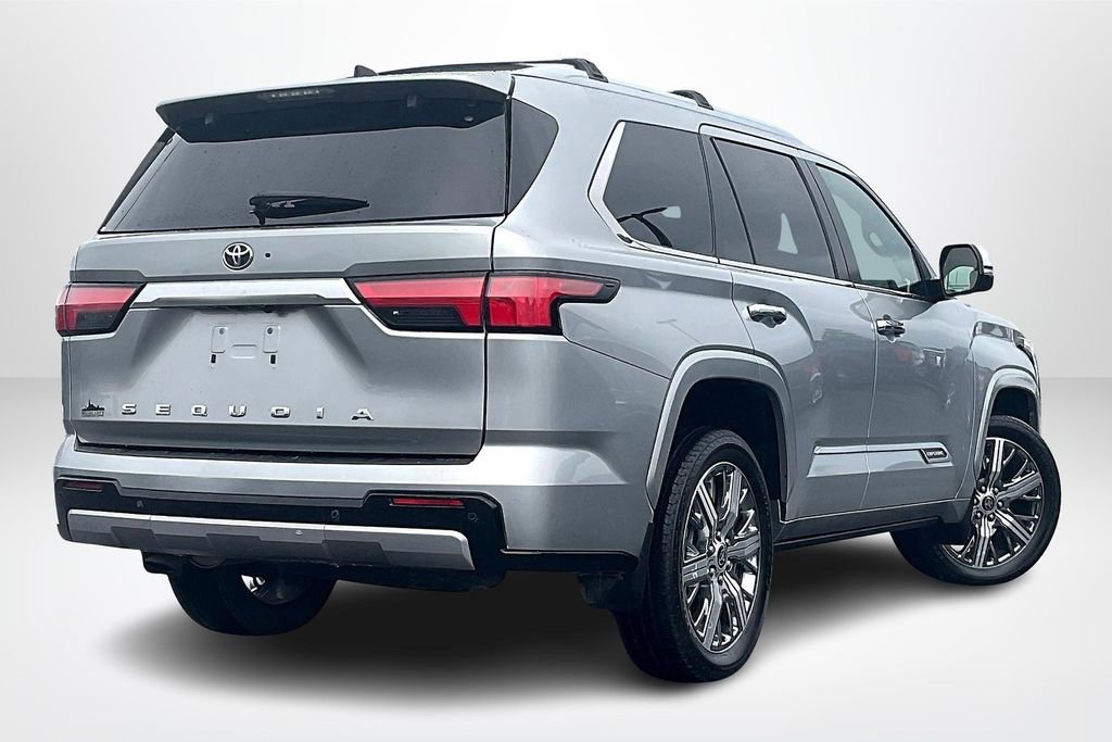 Used 2024 Toyota Sequoia Capstone image 5