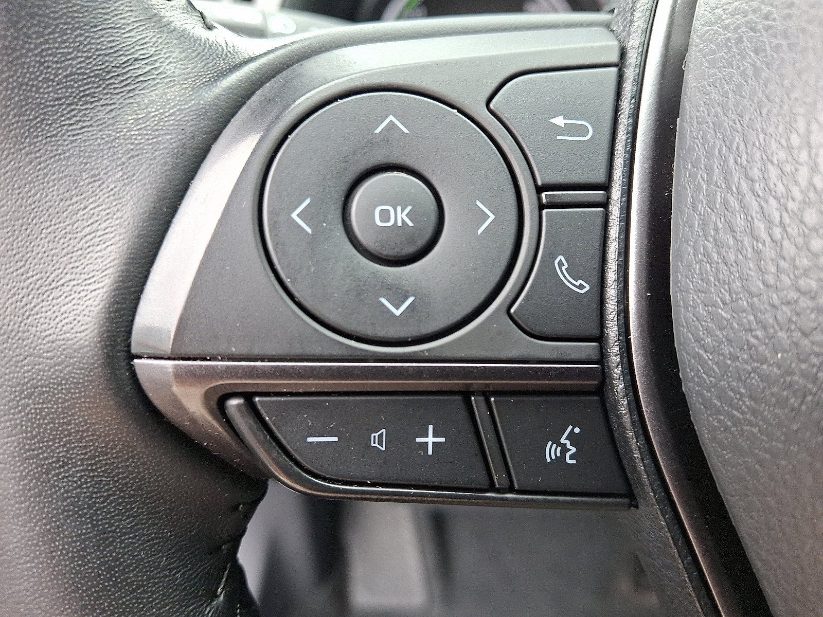 Certified 2024 Toyota Camry SE image 21