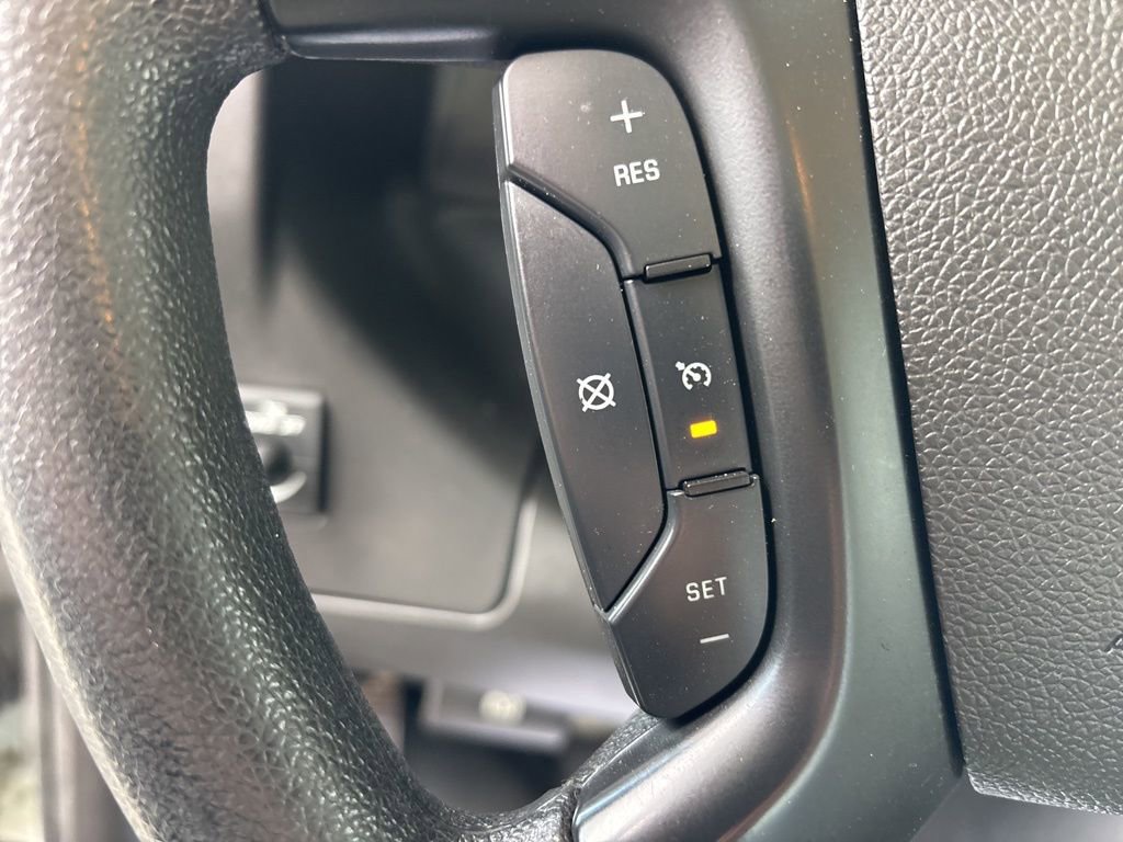 Used 2016 GMC Savana 3500 Extended image 21