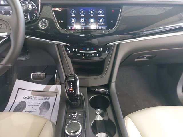 Used 2025 Cadillac XT6 Sport w/ LPO, Floor Liner Package image 23