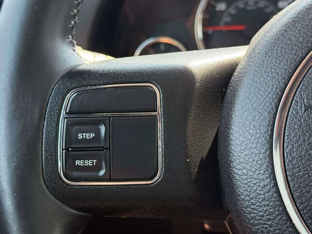 Used 2015 Jeep Wrangler Unlimited Sahara w/ Trailer Tow Group AWD/4WD image 21