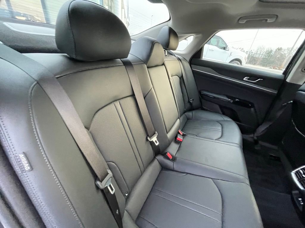New 2025 Kia K5 EX image 30