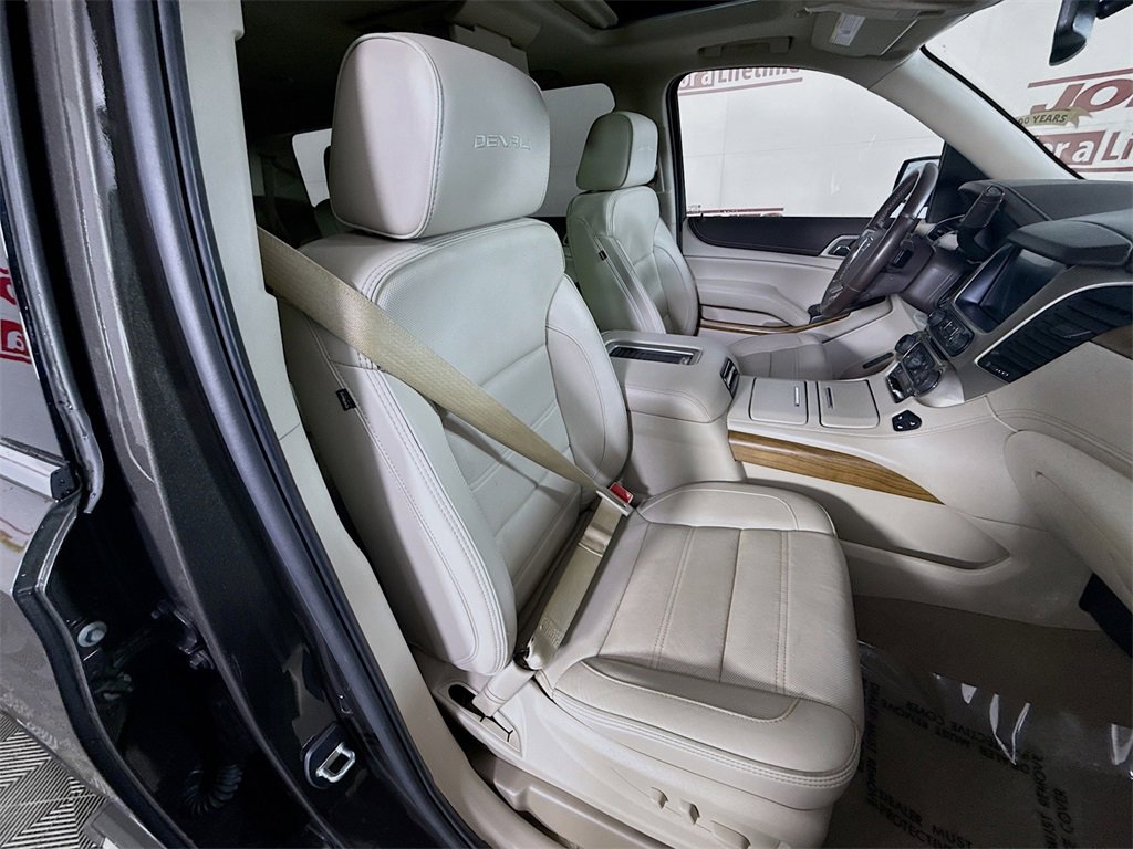 Used 2020 GMC Yukon Denali w/ Open Road Package image 36
