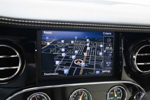 Used 2014 Bentley Mulsanne image 30