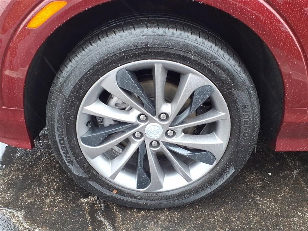 Used 2023 Buick Encore GX Select w/ Sport Touring Package image 14