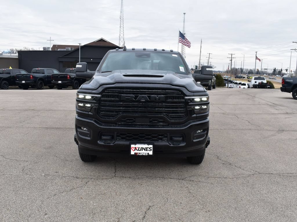 New 2026 RAM 3500 Laramie AWD/4WD image 9
