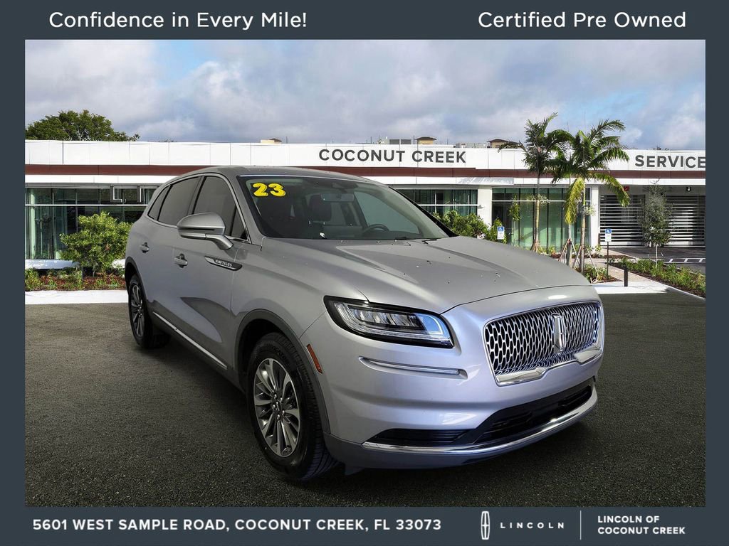 Used 2023 Lincoln Nautilus FWD image 1