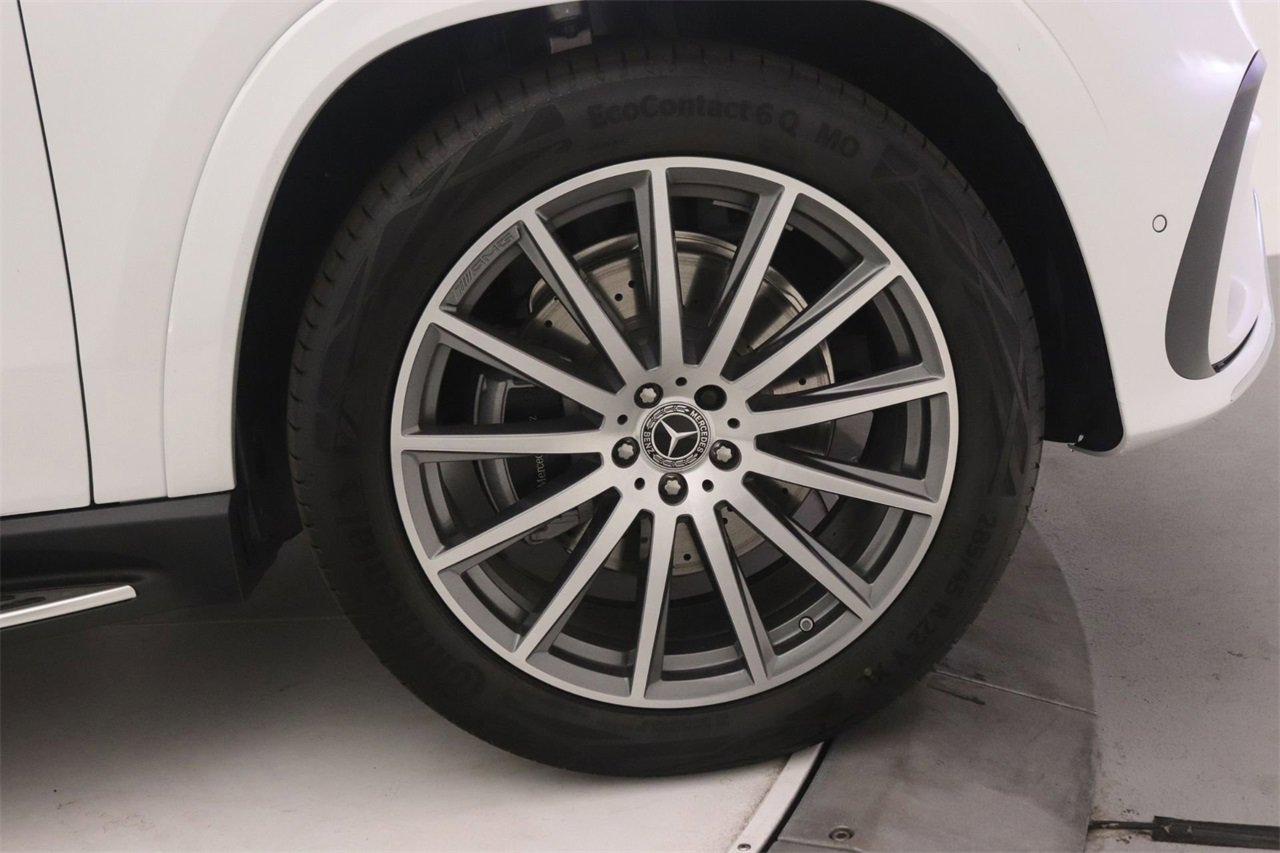 New 2026 Mercedes-Benz GLS 580 4MATIC image 15