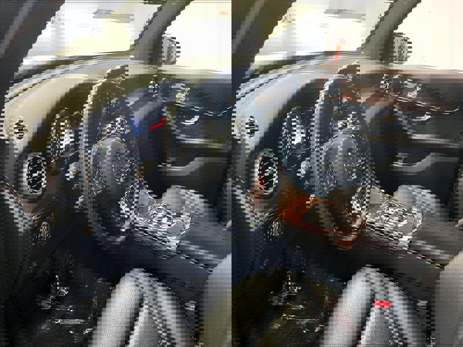 Used 2019 Mercedes-Benz GLC 300 4MATIC image 14