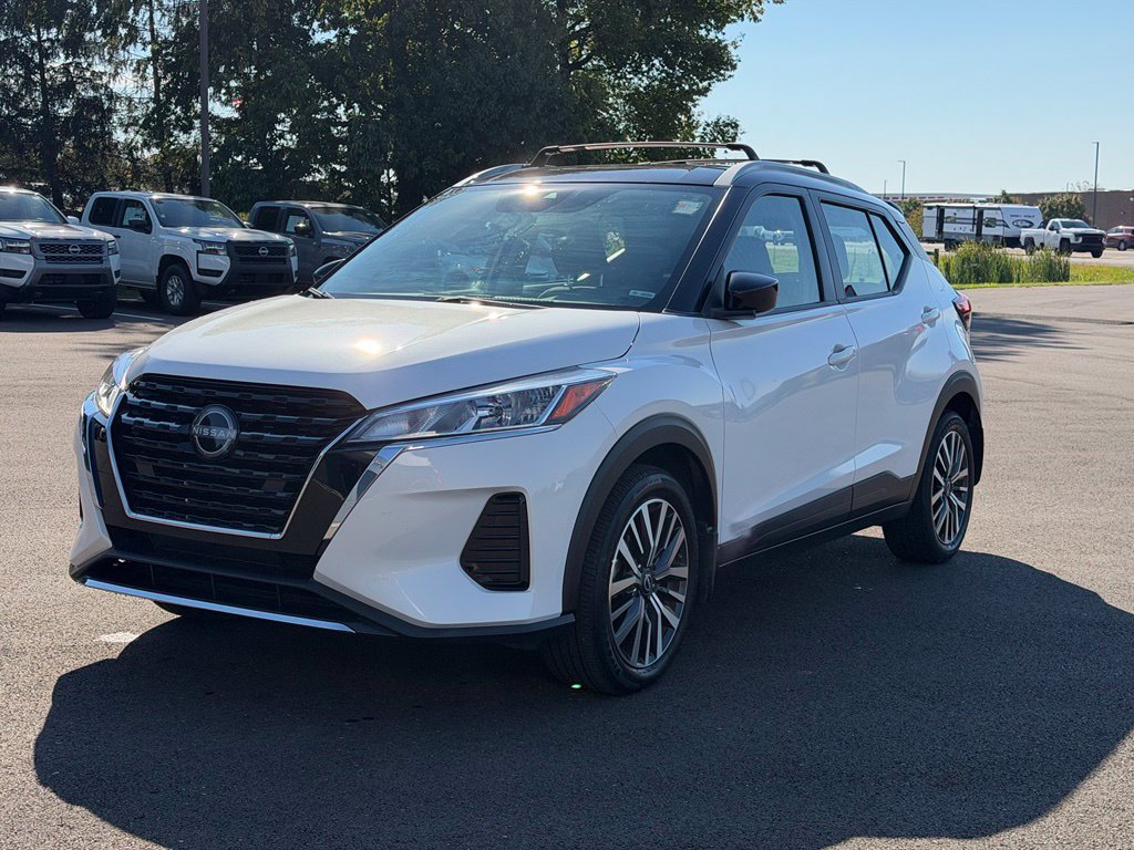 Certified 2022 Nissan Kicks SV w/ Interior Electronics Package FWD image 2