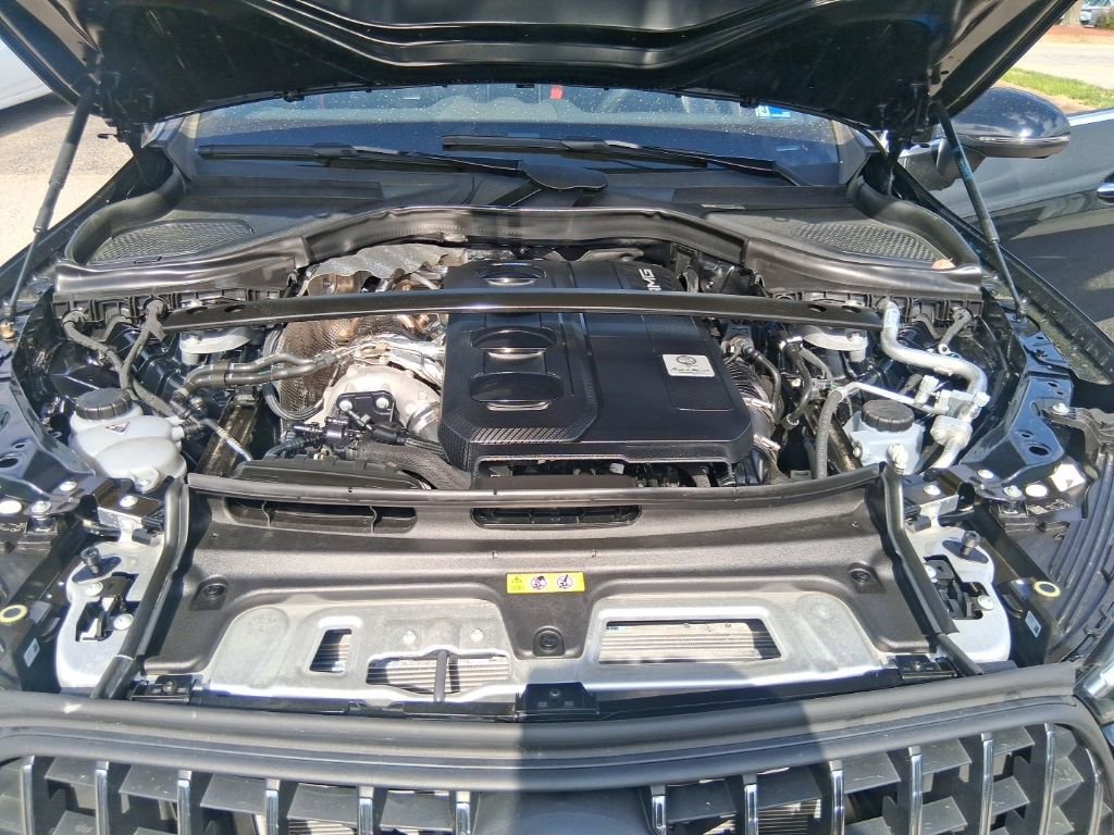 Used 2025 Mercedes-Benz GLC 43 AMG 4MATIC image 22