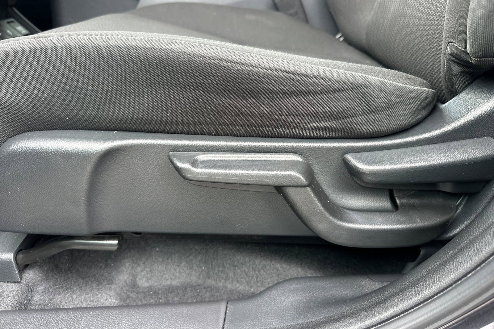 Used 2016 Honda HR-V EX image 14