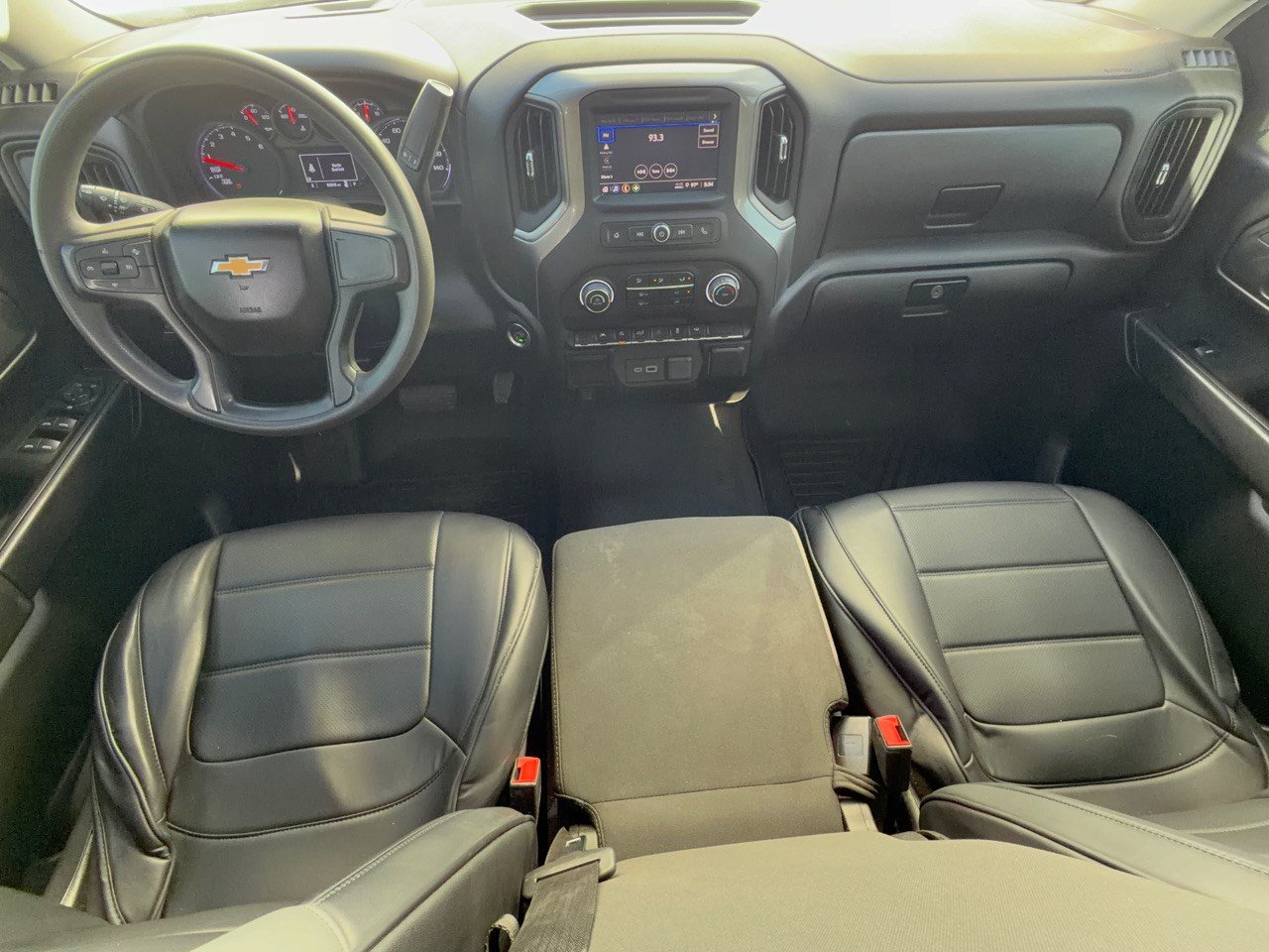 Used 2023 Chevrolet Silverado 1500 Custom RWD image 17