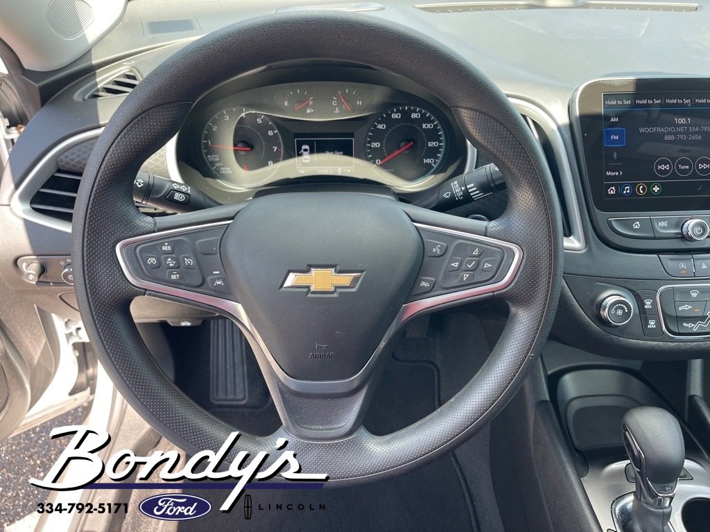 Used 2023 Chevrolet Malibu LS w/ Driver Confidence Package image 9