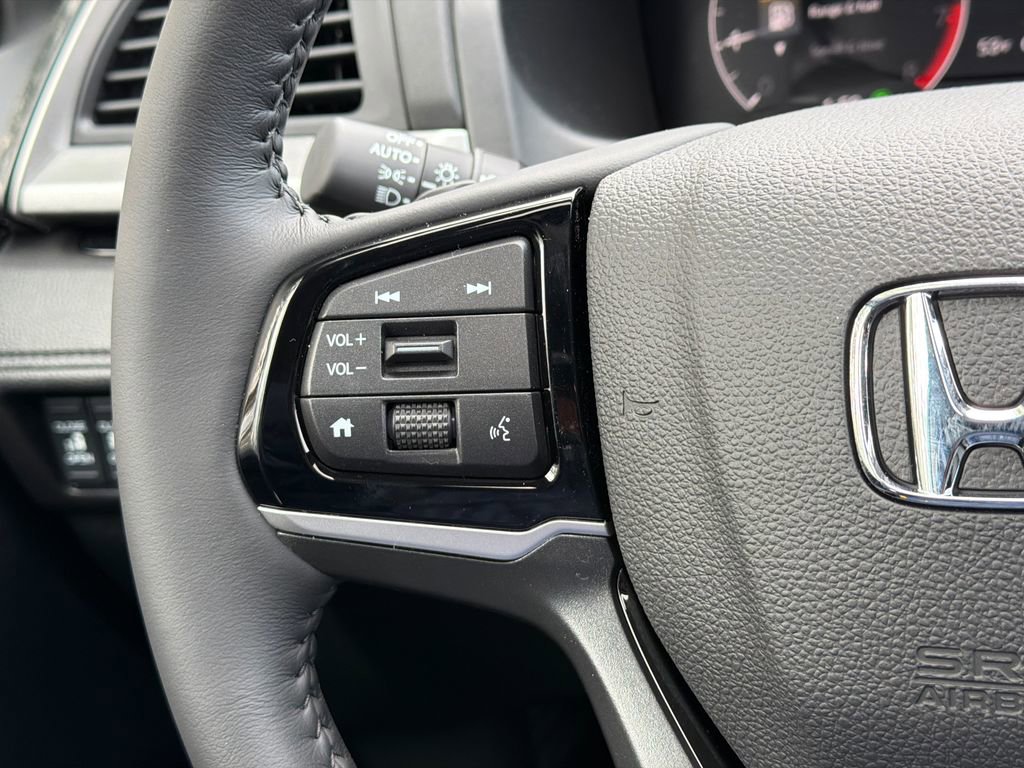 New 2026 Honda Odyssey Touring image 26